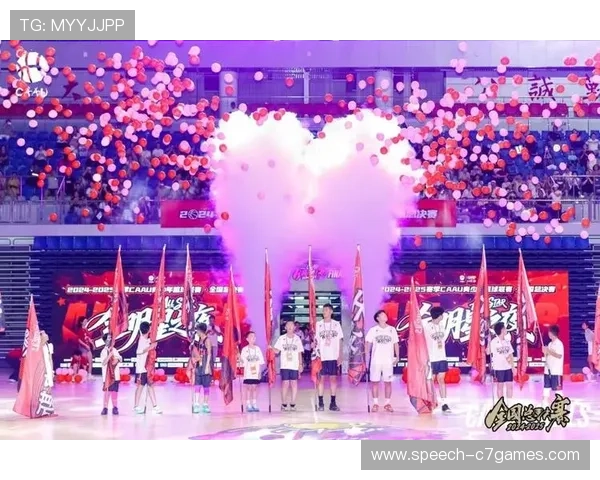 中国篮球联赛迎来新赛季 八支球队竞逐冠军争夺战