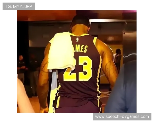 湖人队宣布詹姆斯将延续领袖角色 同时关注球队未来年轻球员成长